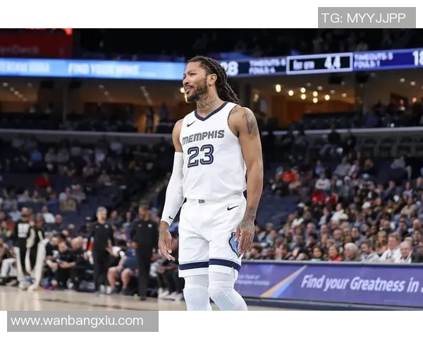 足球巨星背影的故事与荣耀展现了他们不为人知的奋斗与坚持