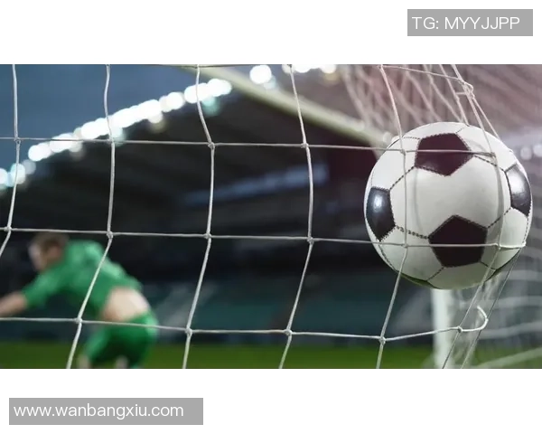 足球明星齐聚一堂的精彩壁纸展现足球魅力与激情的视觉盛宴 足球明星齐聚一堂的精彩壁纸展现足球魅力与激情的视觉盛宴